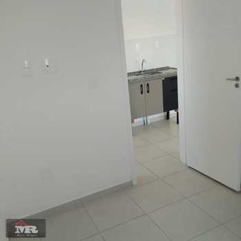 Apartamento em São Paulo, bairro Vila Carmosina