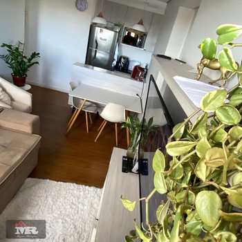 Apartamento em São Paulo, bairro Itaquera