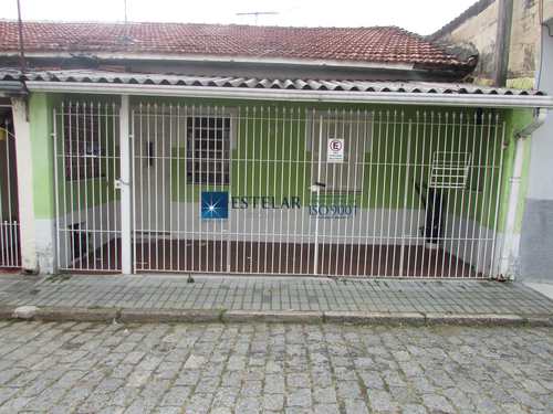 Casa, código 113323 em Mogi das Cruzes, bairro Centro