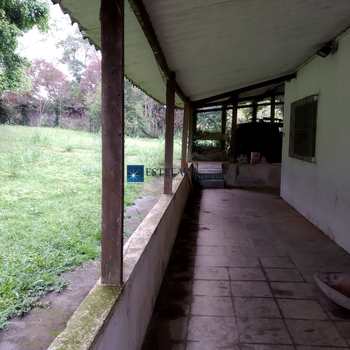 Chácara em Mogi das Cruzes, bairro Parque São Martinho