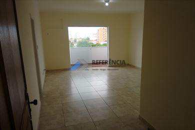 Apartamento, código 628 em Santos, bairro Aparecida