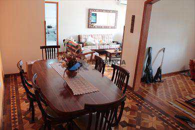 Apartamento, código 540 em Santos, bairro Embaré