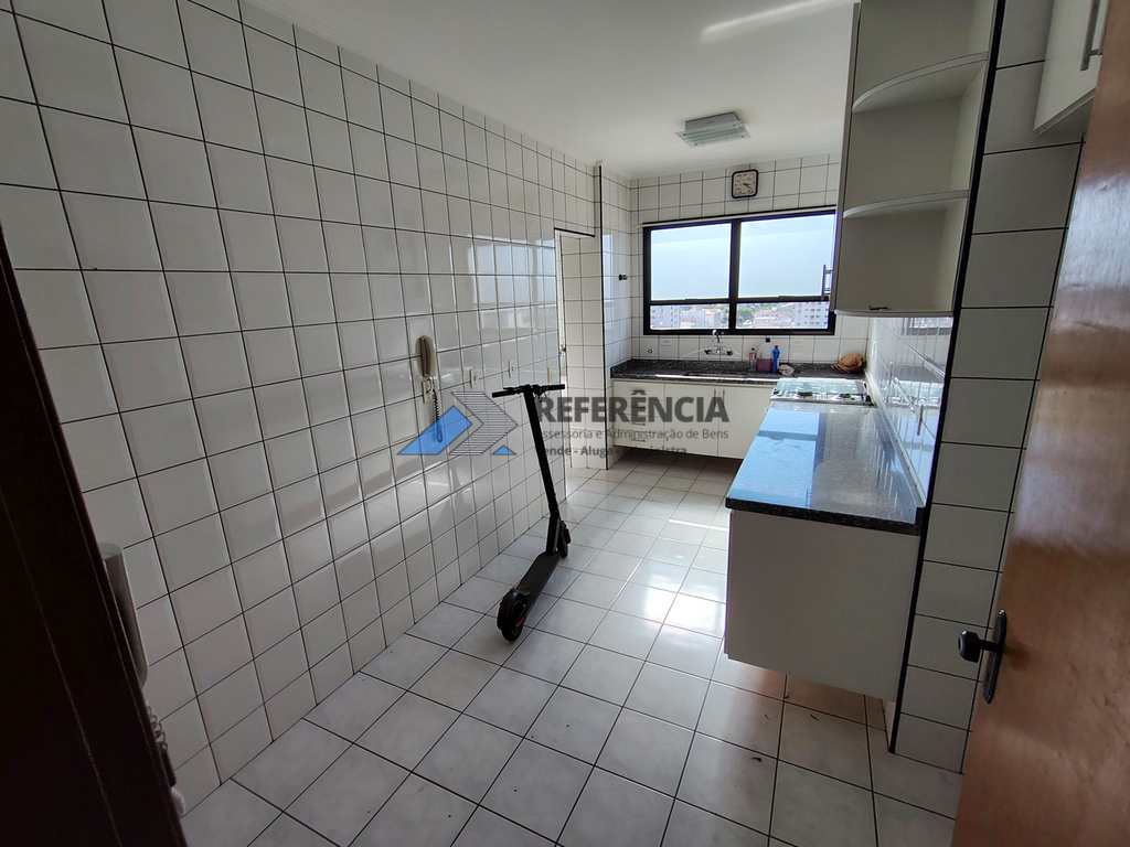 Apartamento em Santos, no bairro Aparecida