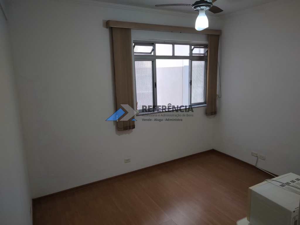 Apartamento em Santos, no bairro Boqueirão