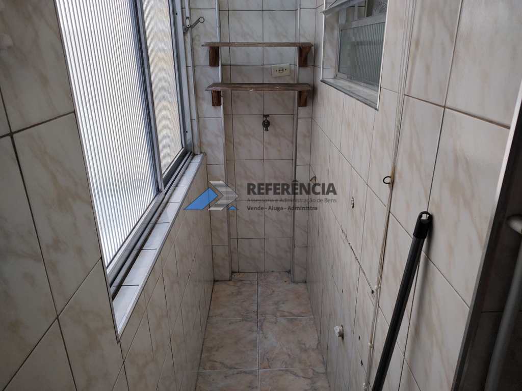 Apartamento em Santos, no bairro Boqueirão