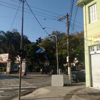 Casa Comercial em Santos, bairro Campo Grande