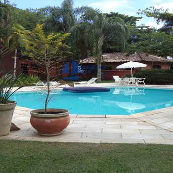 Casa em São Sebastião, bairro Camburizinho