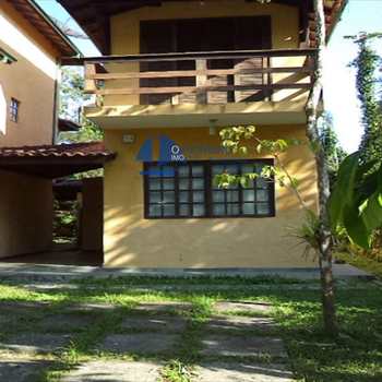 Casa de Condomínio em São Sebastião, bairro Sertão do Camburi