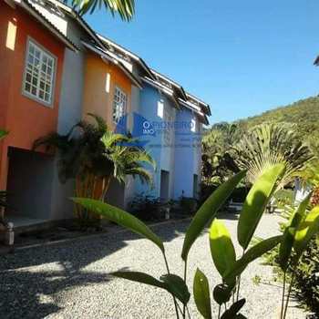 Casa de Condomínio em São Sebastião, bairro Camburi
