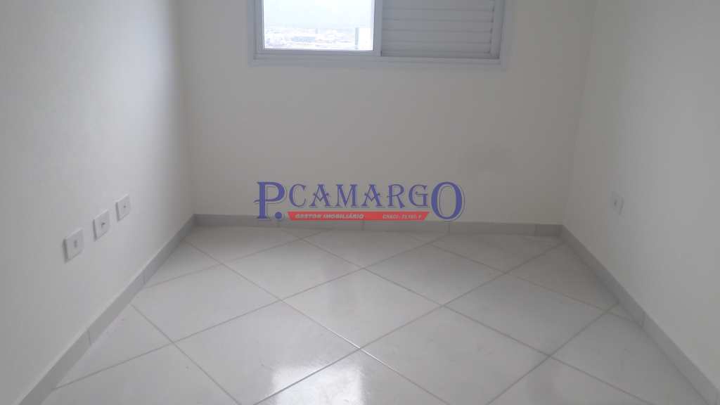 Apartamento em Praia Grande, no bairro Ocian