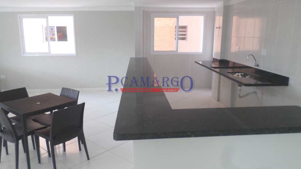 Apartamento em Praia Grande, no bairro Ocian