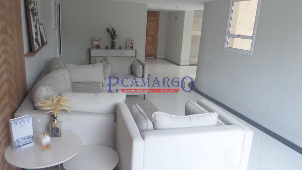 Apartamento em Praia Grande, no bairro Ocian