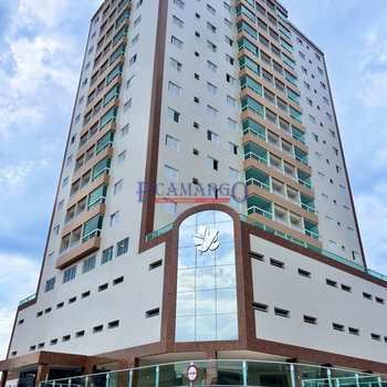 Apartamento em Praia Grande, bairro Guilhermina