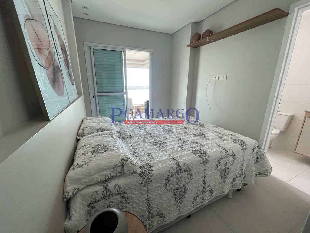 Apartamento em Praia Grande, no bairro Mirim