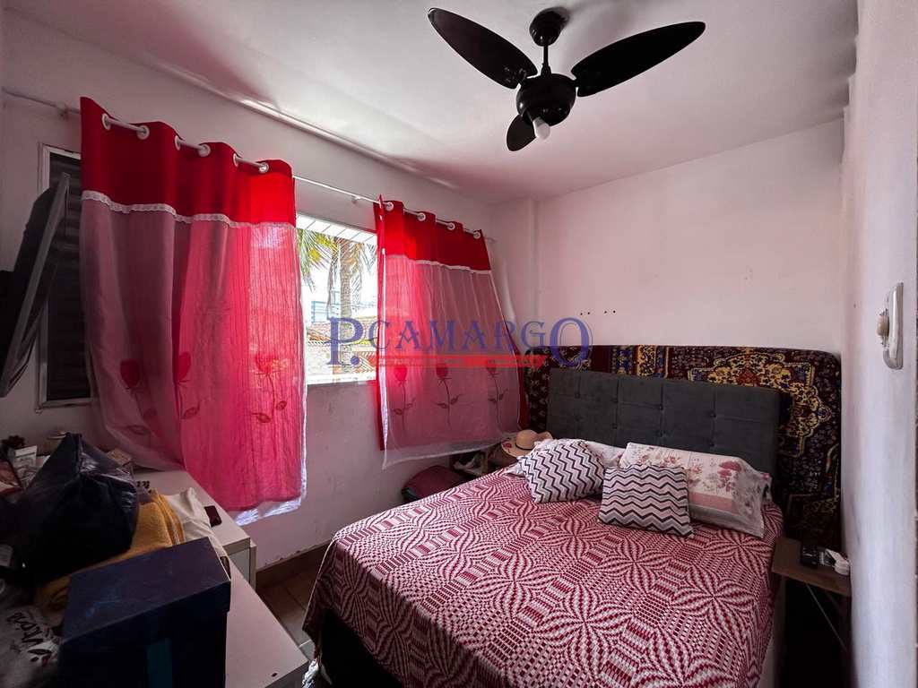 Apartamento em Praia Grande, no bairro Mirim