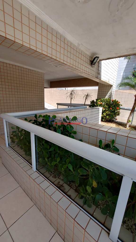 Apartamento em Praia Grande, no bairro Tupi