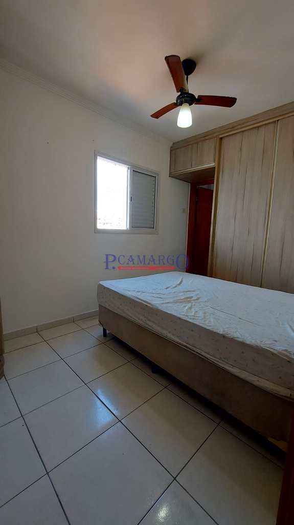 Apartamento em Praia Grande, no bairro Tupi