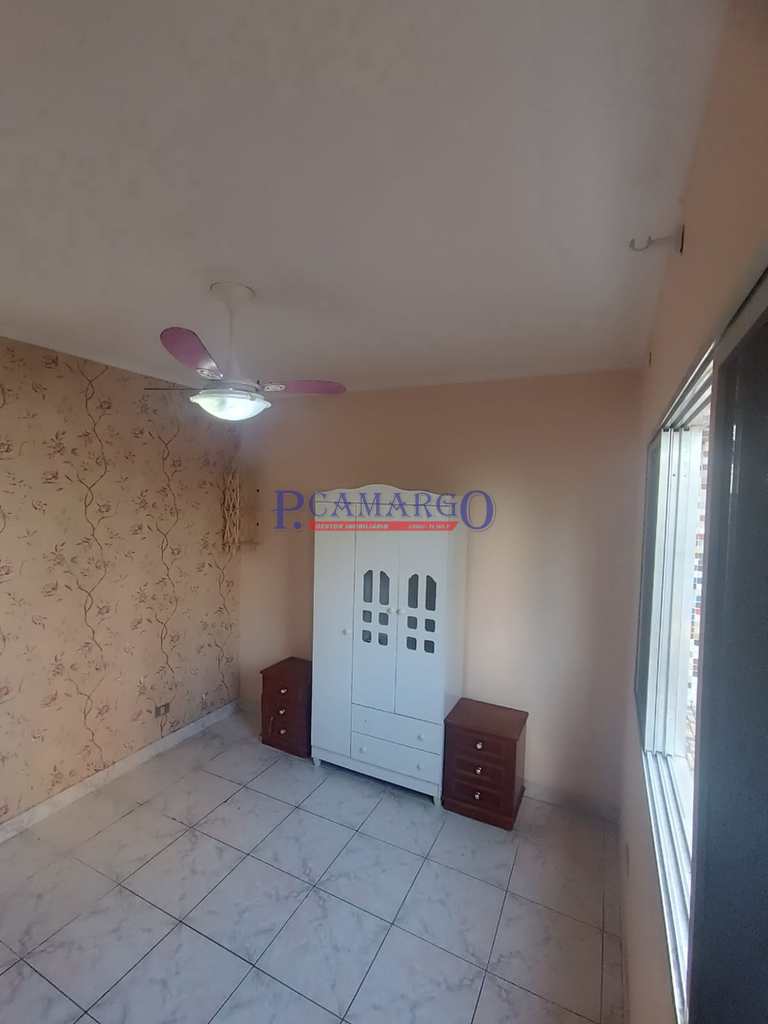 Apartamento em Praia Grande, no bairro Ocian