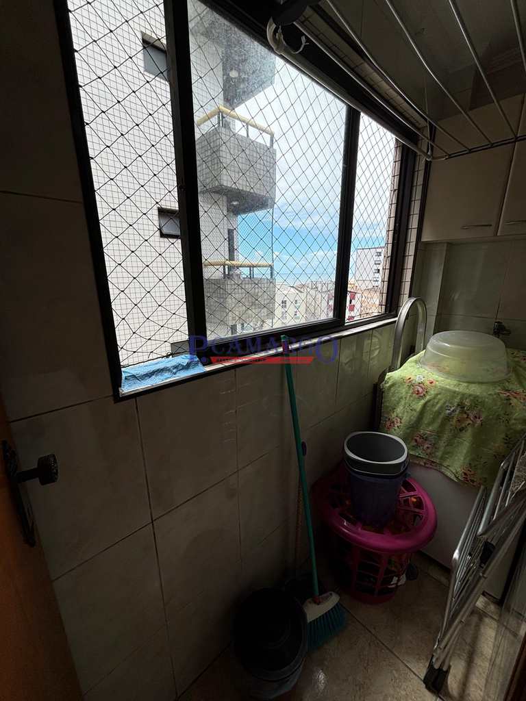 Apartamento em Praia Grande, no bairro Caiçara