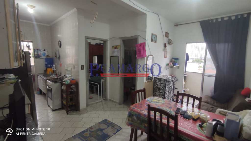 Apartamento em Praia Grande, no bairro Caiçara