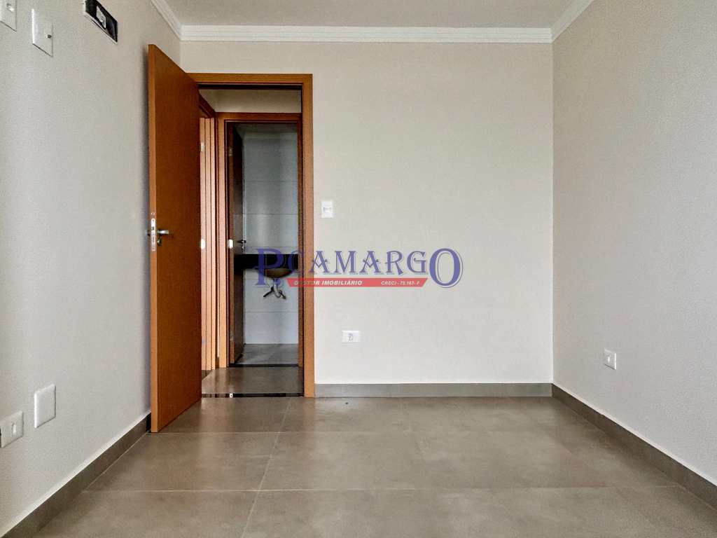 Apartamento em Praia Grande, no bairro Real