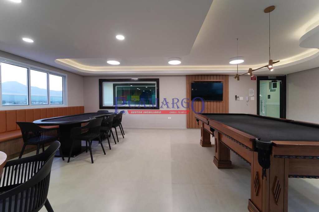 Apartamento em Praia Grande, no bairro Real