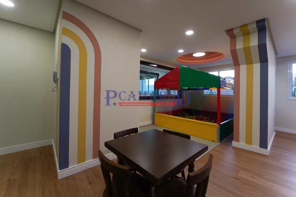 Apartamento em Praia Grande, no bairro Real
