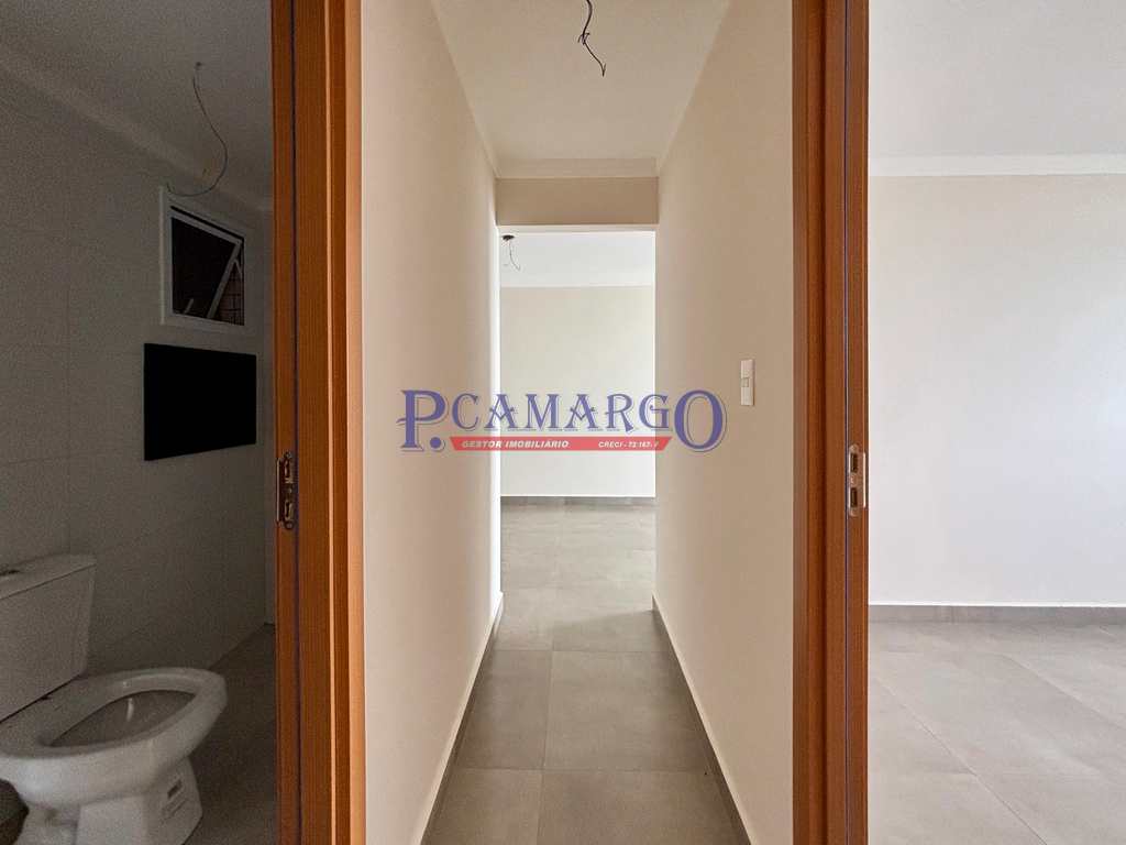 Apartamento em Praia Grande, no bairro Real
