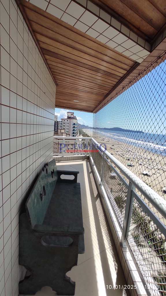 Apartamento em Praia Grande, no bairro Ocian