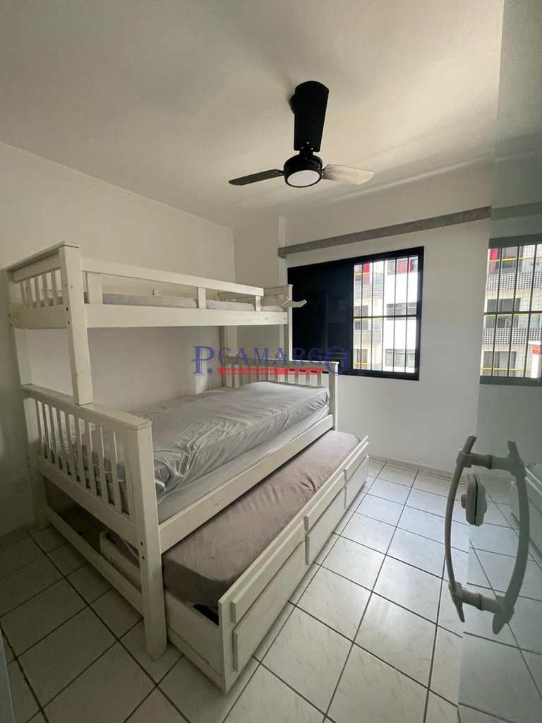 Apartamento em Praia Grande, no bairro Ocian