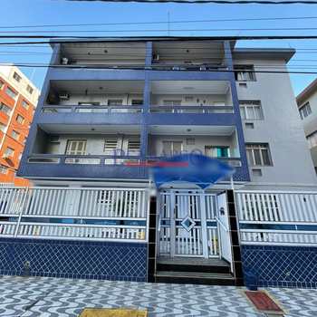 Kitnet em Praia Grande, bairro Canto do Forte