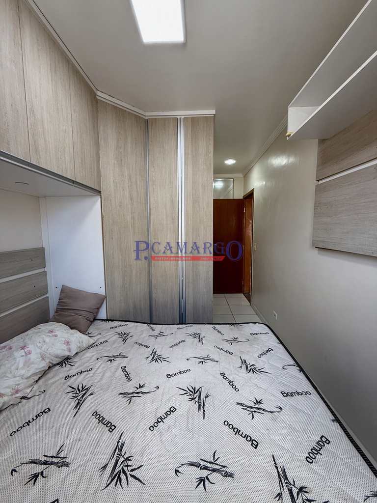 Apartamento em Praia Grande, no bairro Tupi