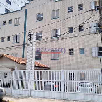 Kitnet em Praia Grande, bairro Boqueirão