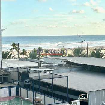 Apartamento em Praia Grande, bairro Boqueirão