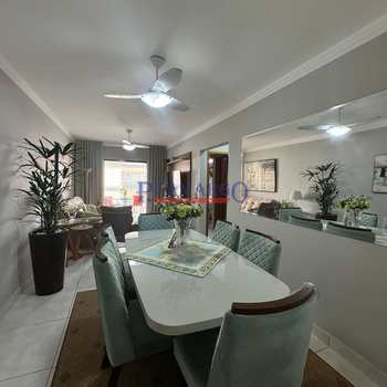 Apartamento em Praia Grande, bairro Tupi