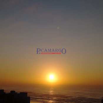 Apartamento em Praia Grande, bairro Ocian