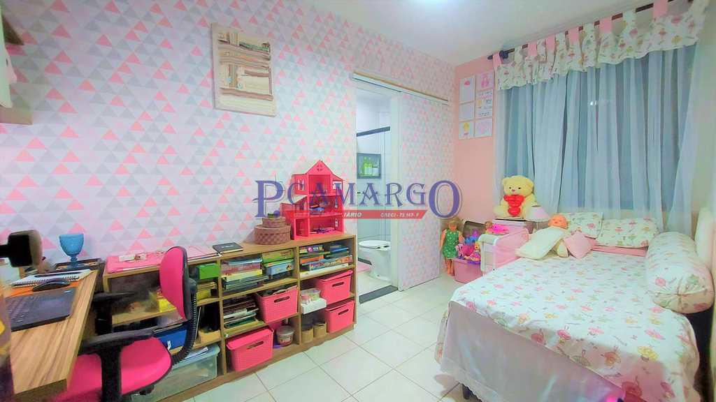 Apartamento em Praia Grande, no bairro Tupi
