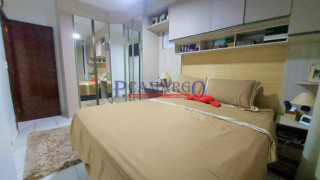 Apartamento em Praia Grande, no bairro Tupi