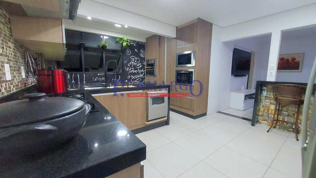 Apartamento em Praia Grande, no bairro Tupi