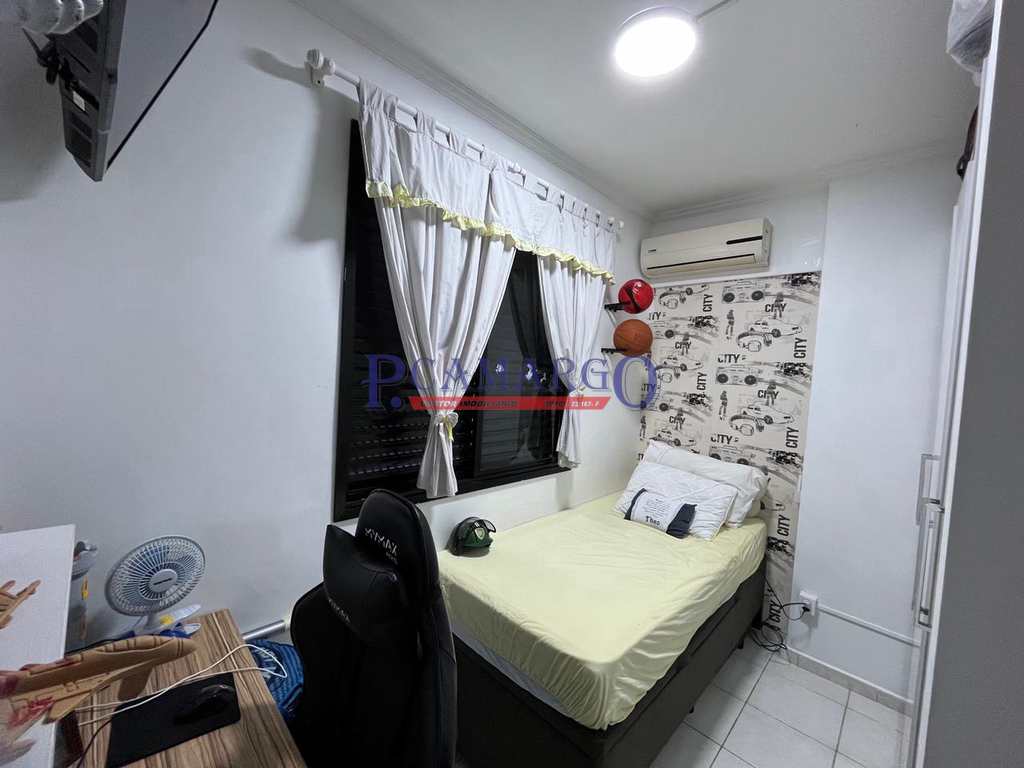 Apartamento em Praia Grande, no bairro Tupi