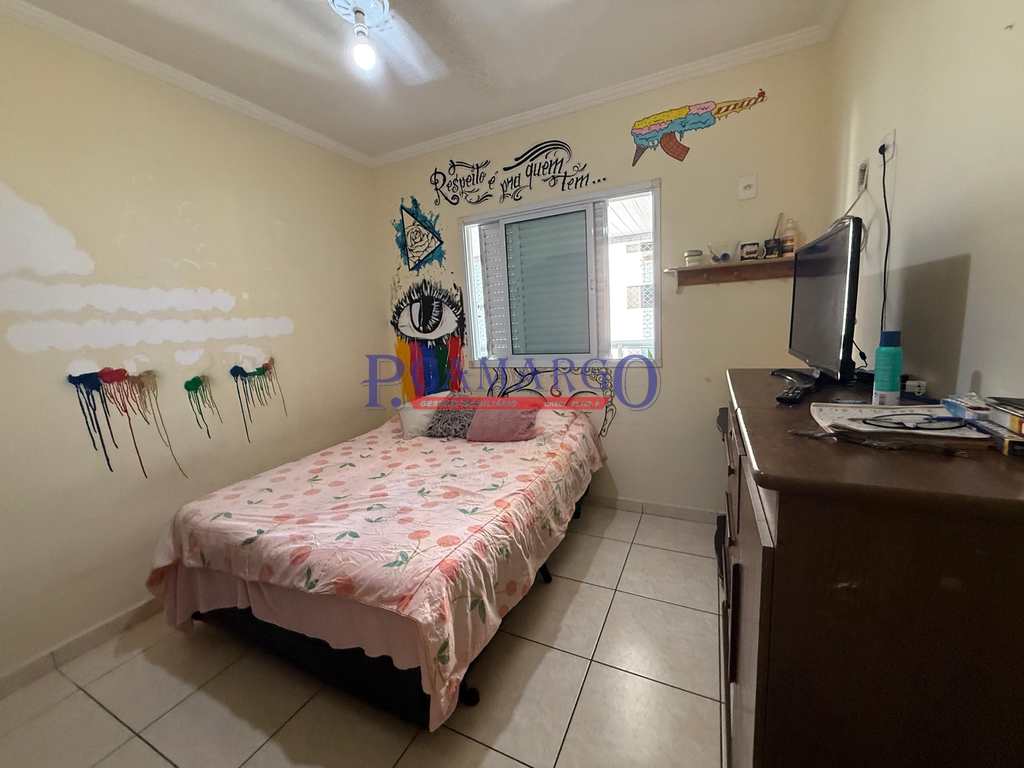 Apartamento em Praia Grande, no bairro Ocian