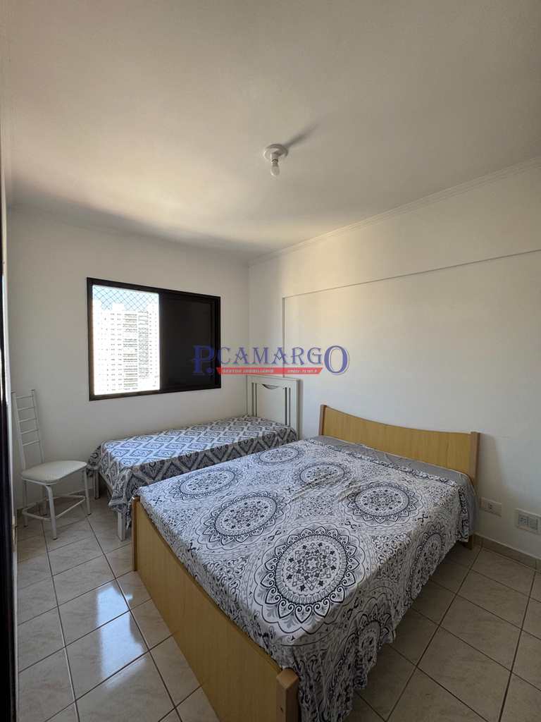 Apartamento em Praia Grande, no bairro Tupi