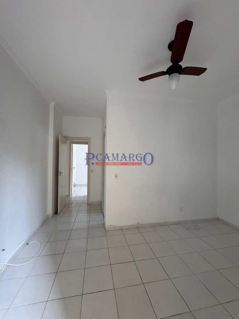 Apartamento em Praia Grande, no bairro Canto do Forte