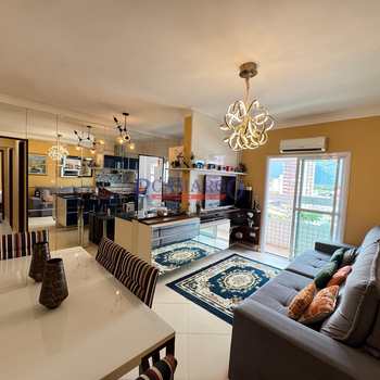 Apartamento em Praia Grande, bairro Caiçara