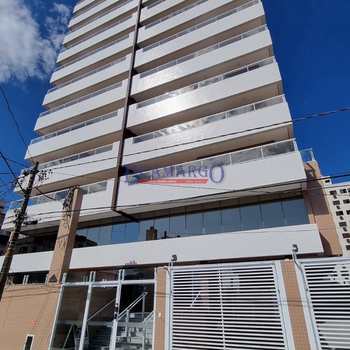 Apartamento em Praia Grande, bairro Tupi