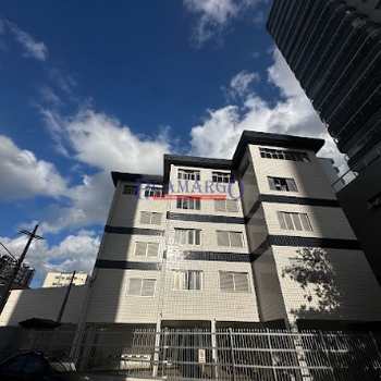 Kitnet em Praia Grande, bairro Tupi