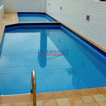 Apartamento em Praia Grande, bairro Ocian