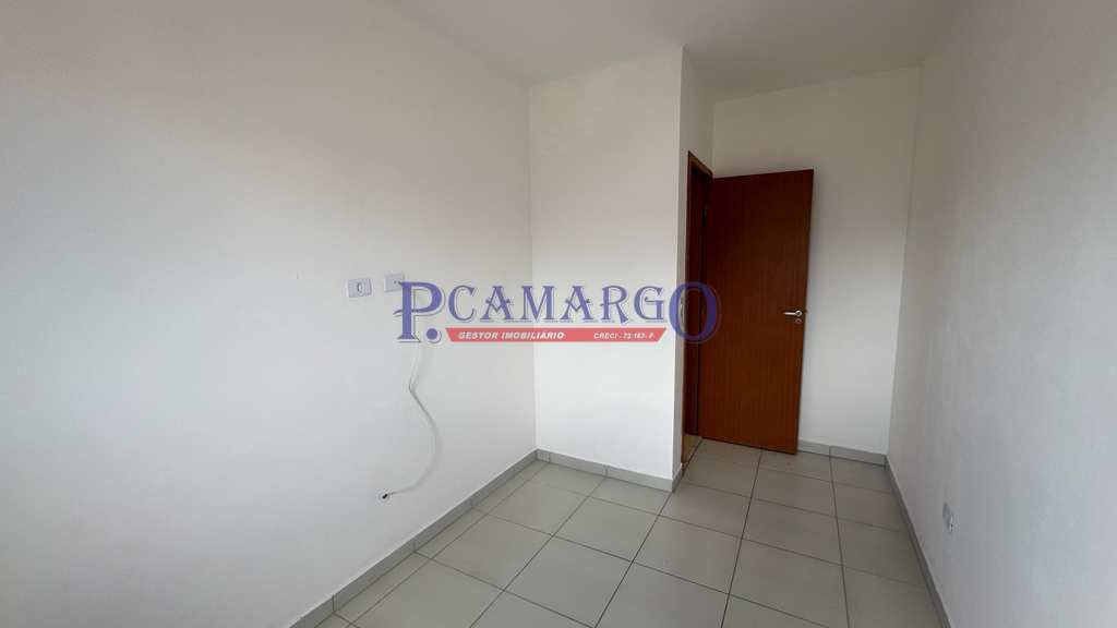 Apartamento em Praia Grande, no bairro Balneário Maracanã
