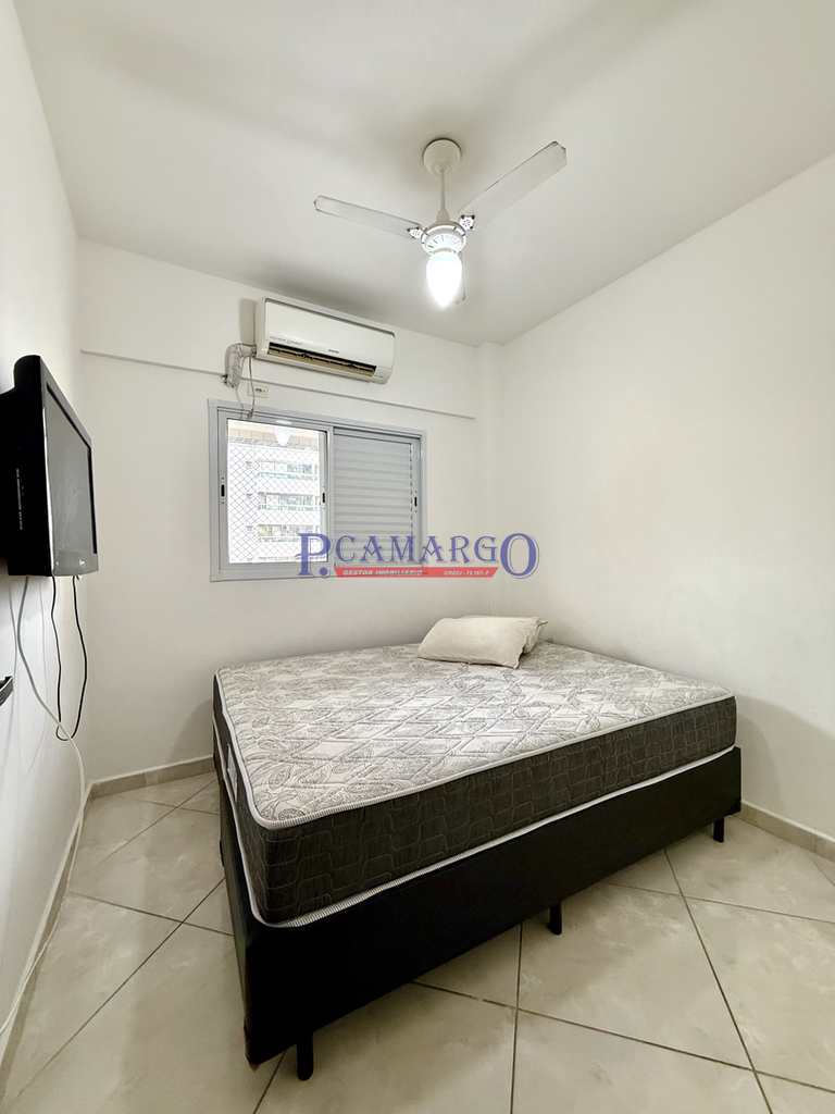 Apartamento em Praia Grande, no bairro Ocian