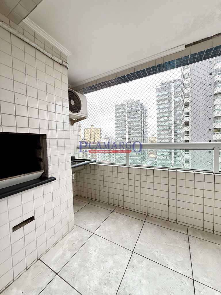 Apartamento em Praia Grande, no bairro Ocian